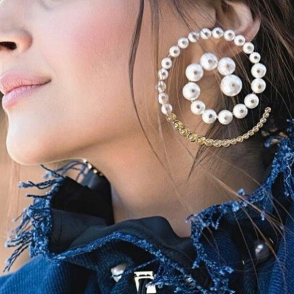 PEARL and Crystals - SWIRL EARRINGS